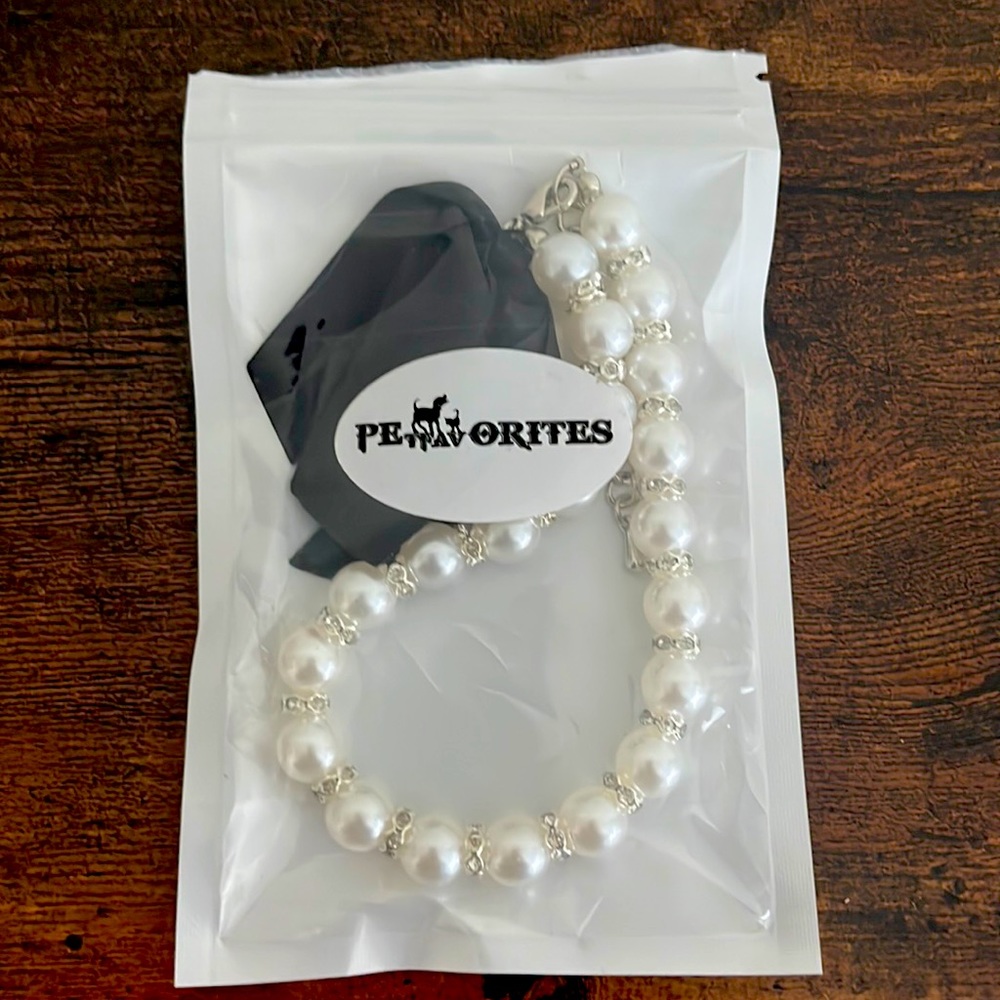 Pet Pearl collar